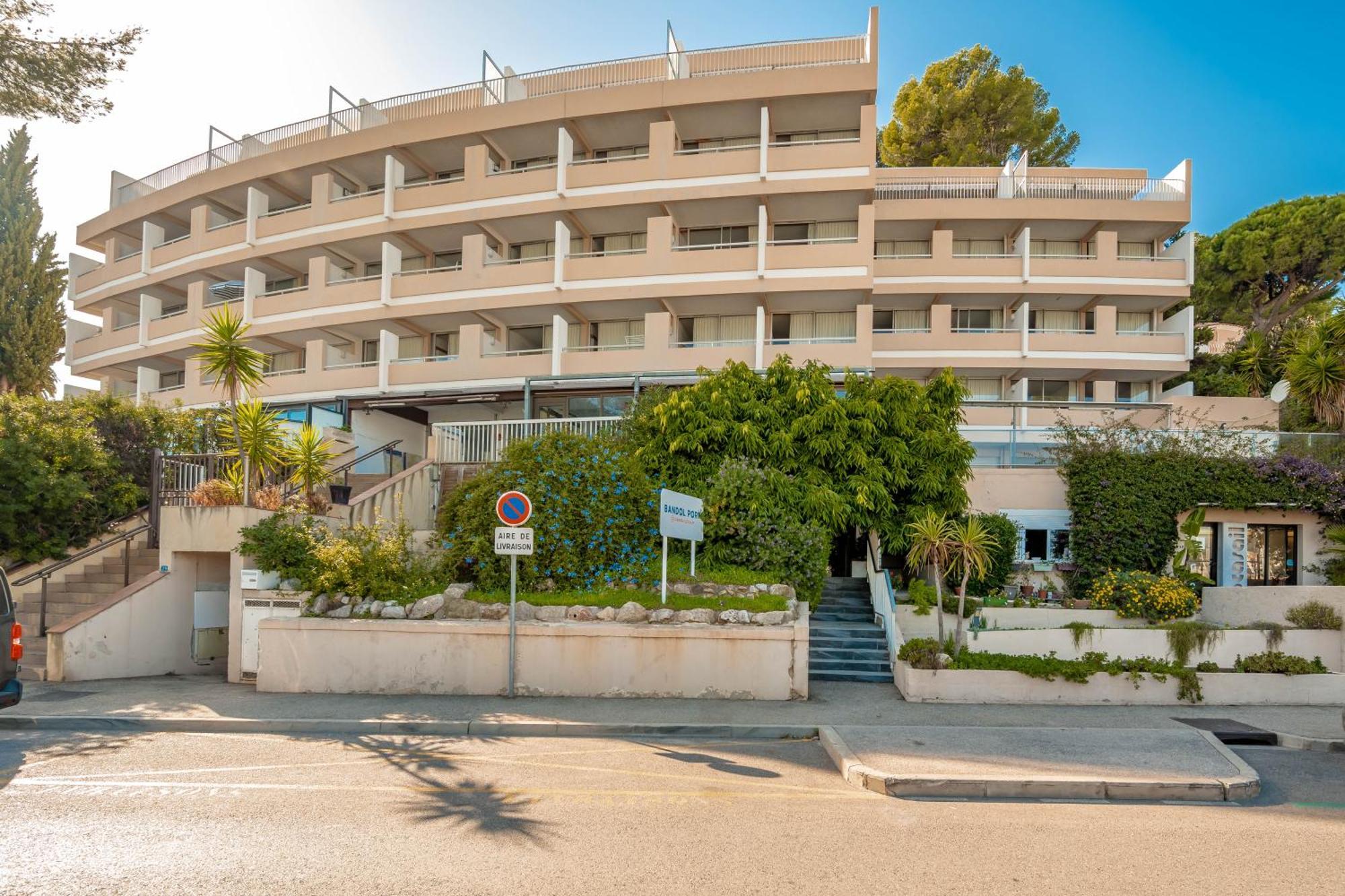 Residence Pierre & Vacances Bandol Port Exteriör bild
