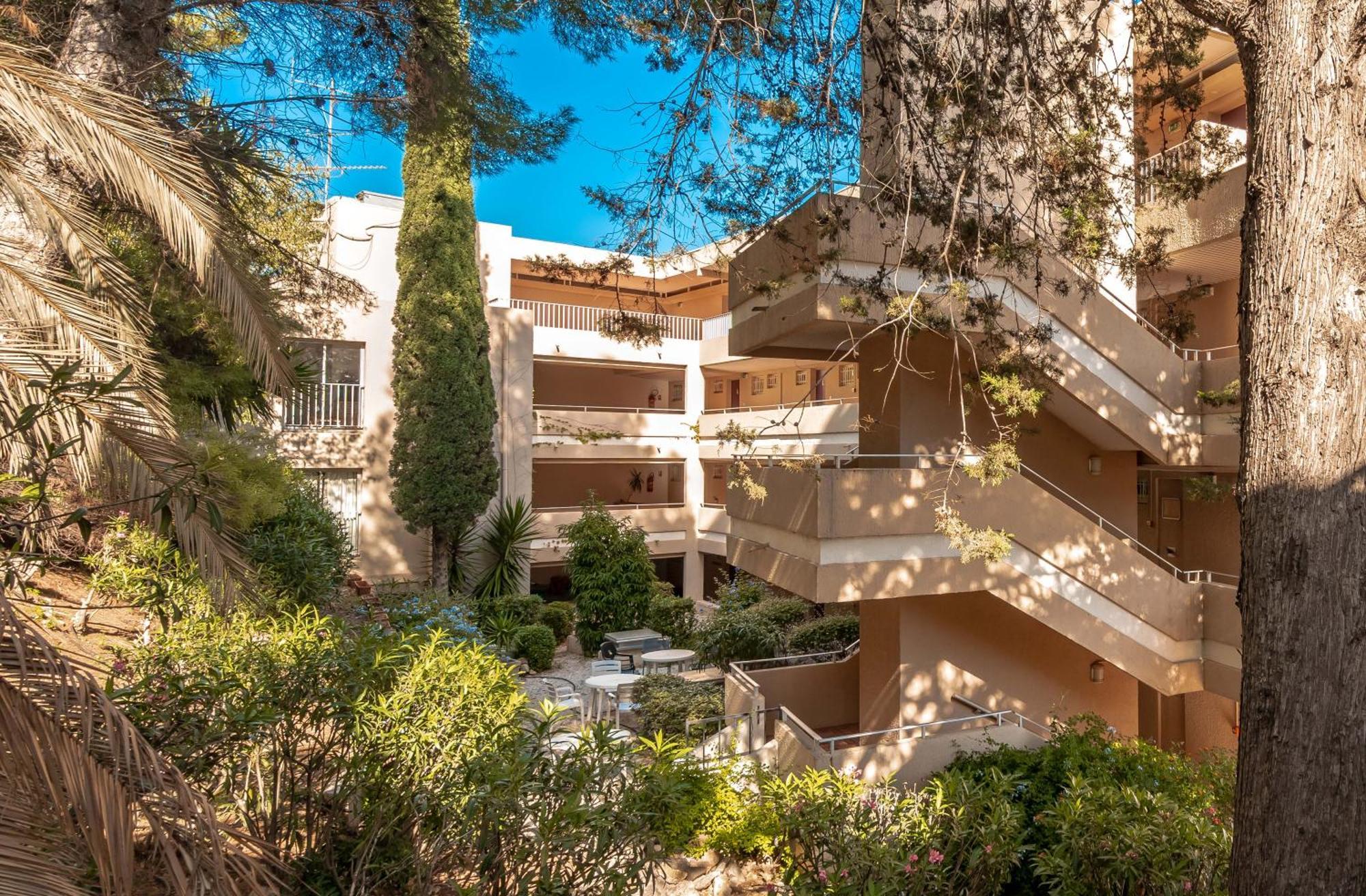 Residence Pierre & Vacances Bandol Port Exteriör bild